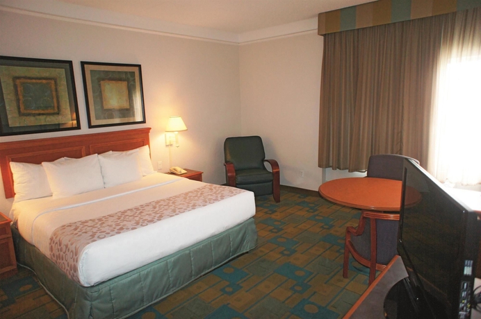 Hotel La Quinta Inn  And  Suites Gr