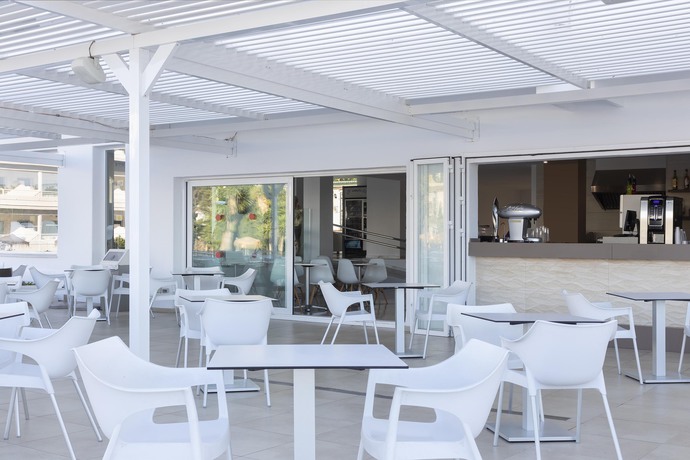 Hotel La Roca