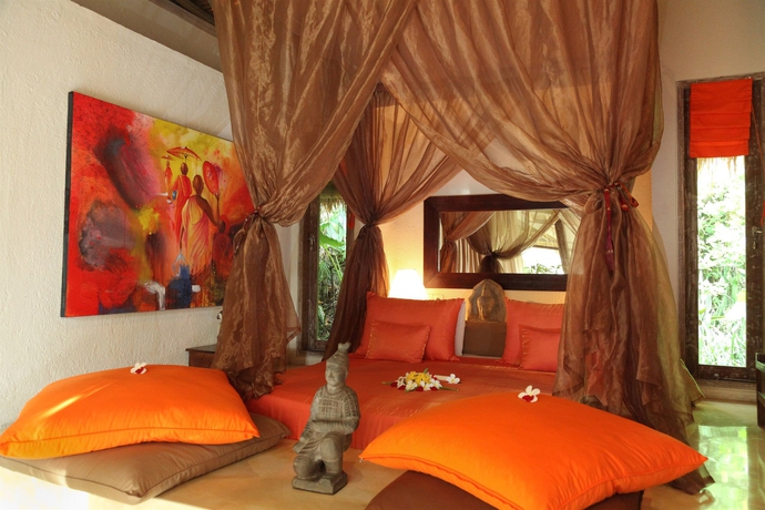 Hotel La Villa Mathis Bali