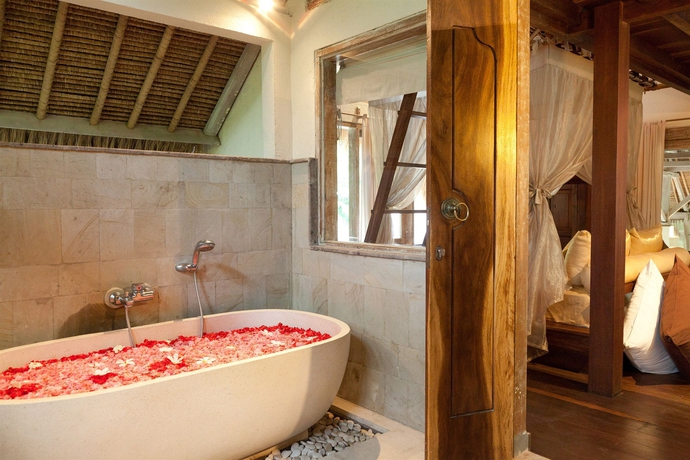 Hotel La Villa Mathis Bali