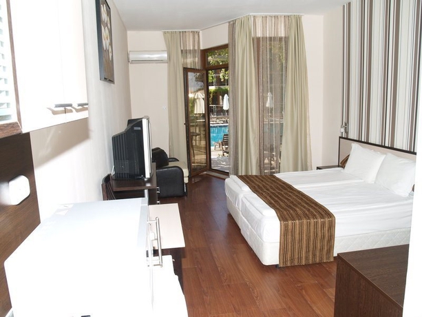 Hotel Laguna Beach Resort & Spa