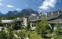Hotel Lake Louise Inn