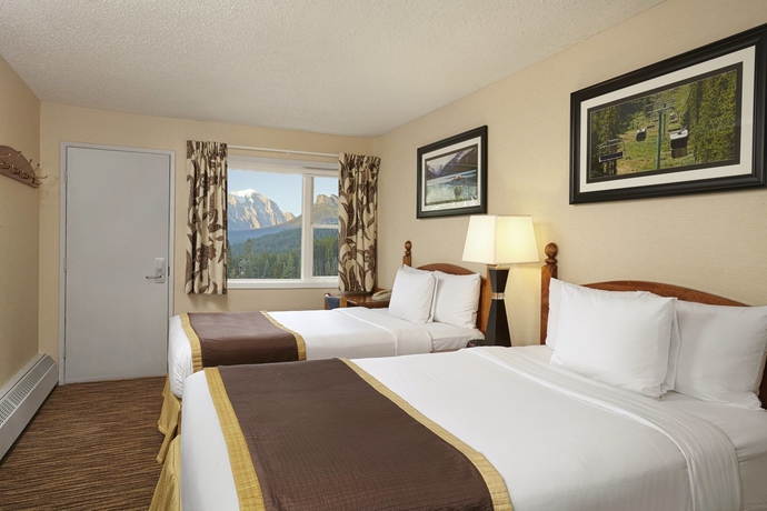 Hotel Lake Louise Inn