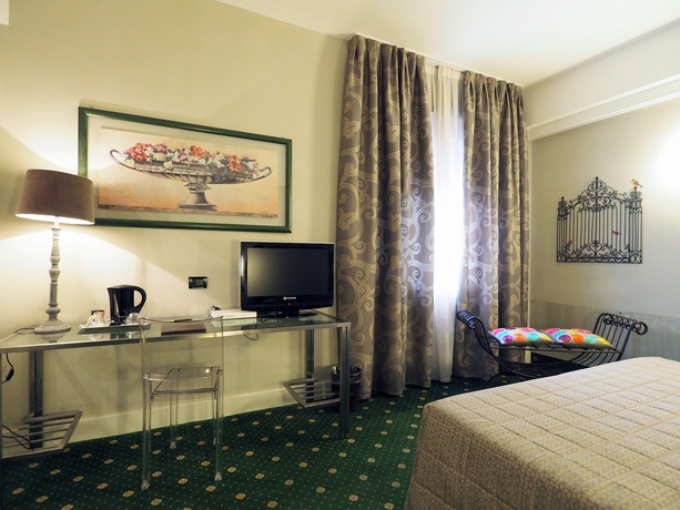 Hotel Lancaster