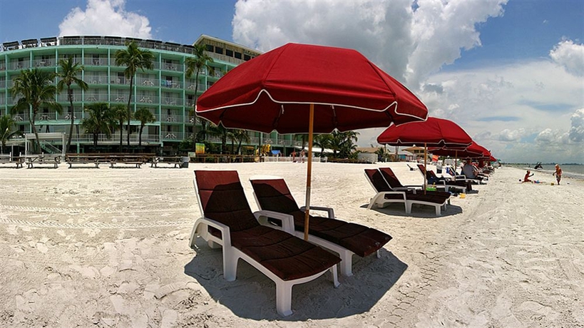 Hotel Lani Kai Beachfront