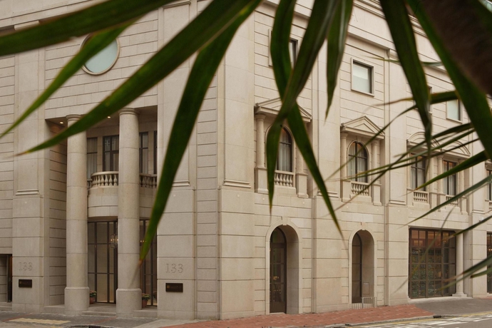 Hotel Lanson Place Boutique Hotel N