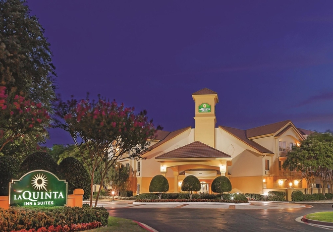 Hotel Laquinta Addison Galleria Area