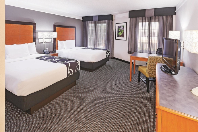Hotel Laquinta Addison Galleria Area