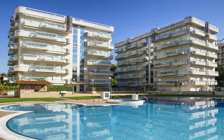 Hotel Larimar