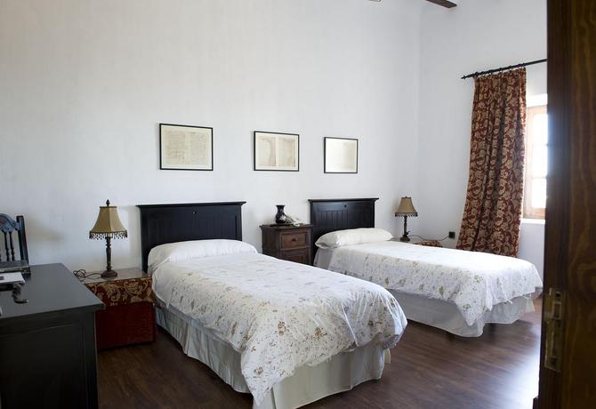 Hotel Las Casas Del Consul