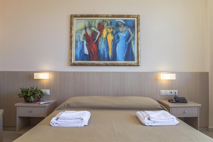 Hotel Lavris & Bungalows