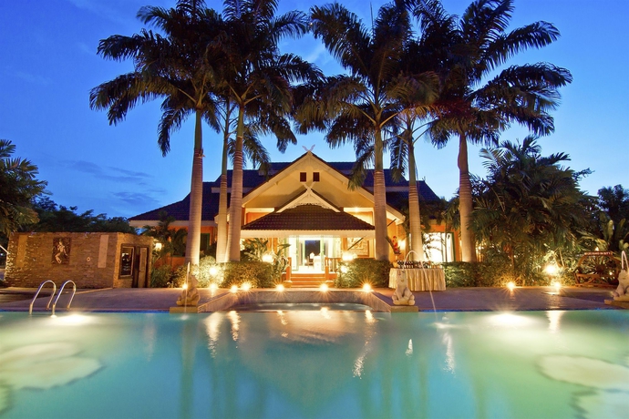 Hotel Le Charme Sukhothai
