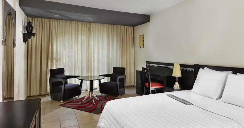 Hotel Le Meridien N'Fis