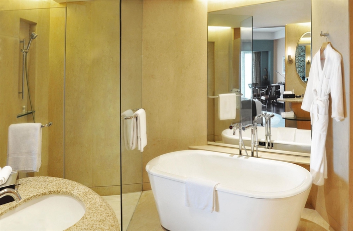 Hotel Le Meridien She Shan Shanghai