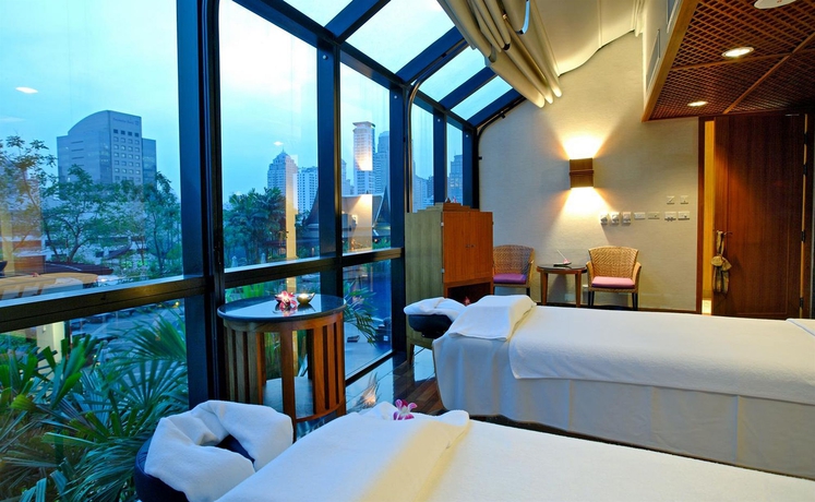 Hotel Le Royal Meridien Plaza Athenee