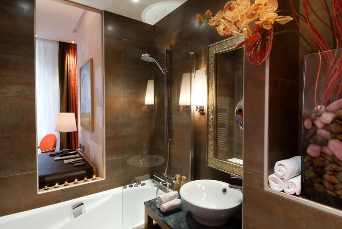 Hotel Le Six