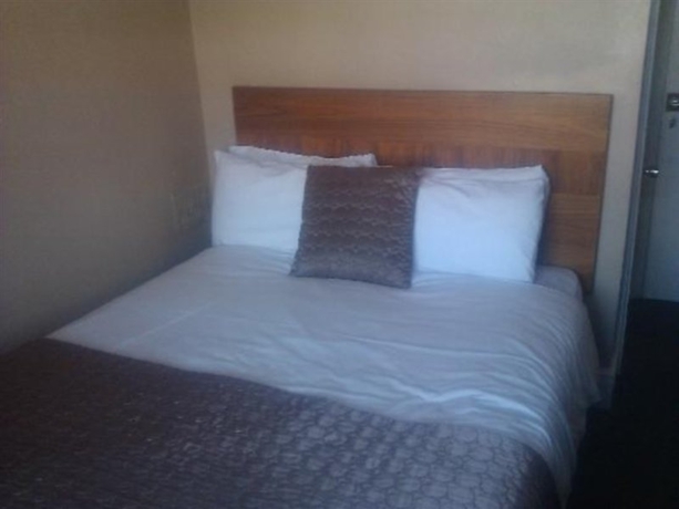 Hotel Leeson Court