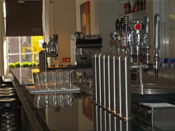 Hotel Leeson Court