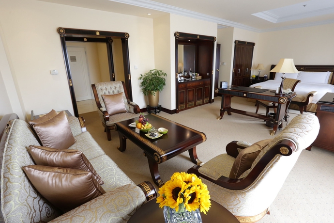 Hotel Legend Saigon