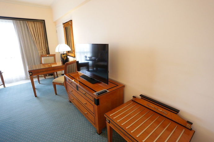 Hotel Legend Saigon