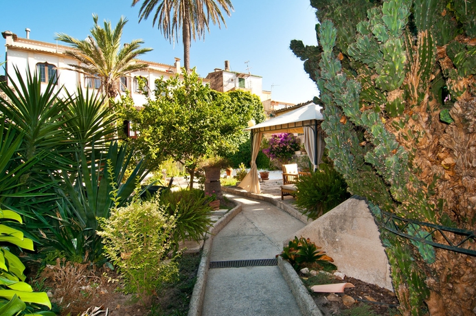 Hotel Leon De Sineu