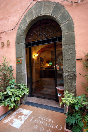 Hotel Leonardo