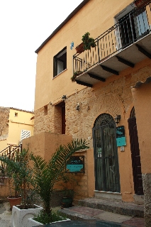 Hotel Lerux International