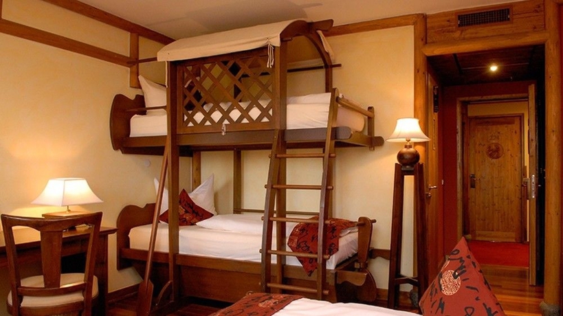 Hotel Ling Bao