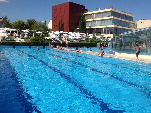 Hotel Loano 2 Village