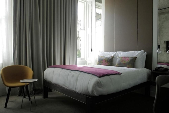 Hotel London Guards