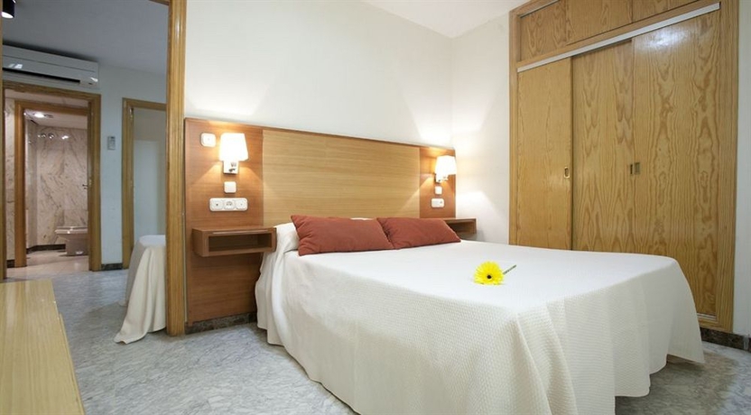 Hotel Los Girasoles II
