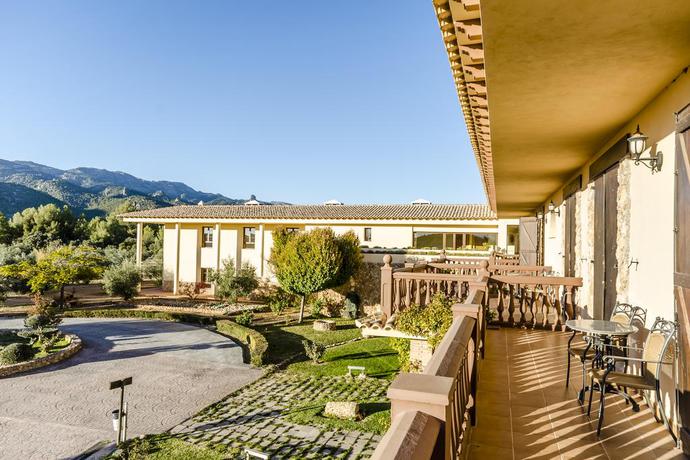 Hotel Los Nogales