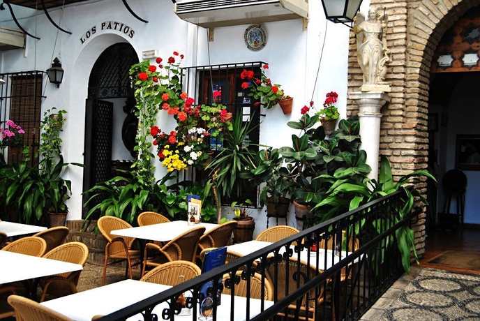 Hotel Los Patios