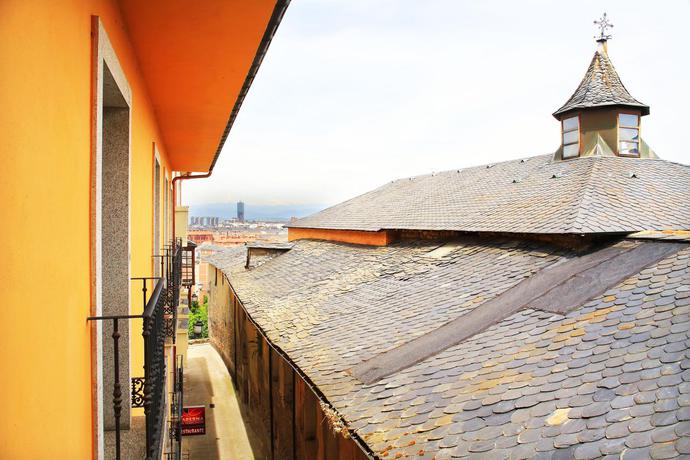Hotel Los Templarios