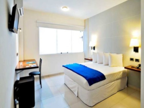 Hotel Lp Santa Cruz 