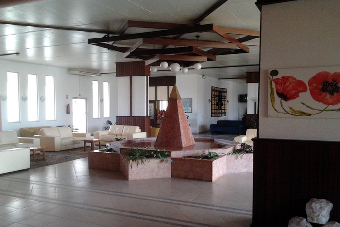 Hotel Luar