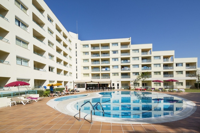 Hotel Luna Alpinus Falésia Suites