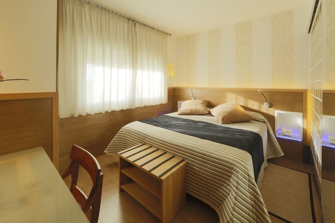 Hotel Lux Isla