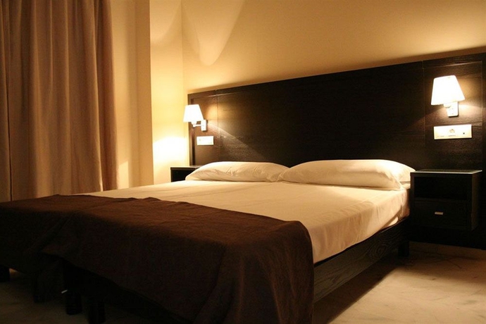 Hotel Lux Sevilla Bormujos