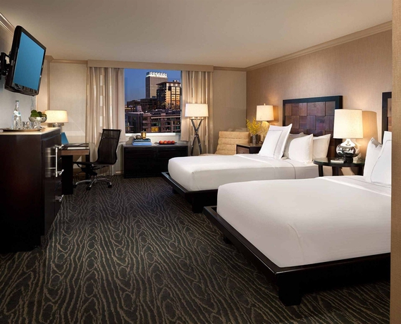 Hotel Luxe City Center hotel