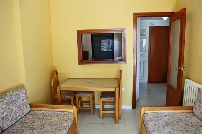 Hotel Luxmar