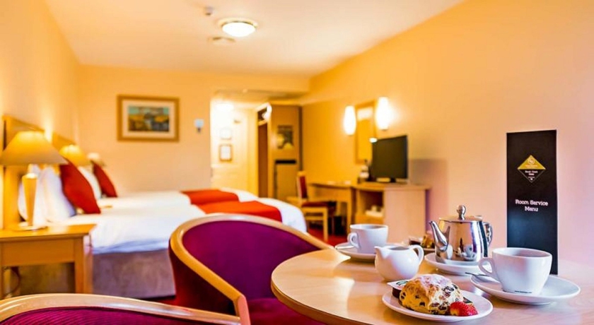 Hotel Lynch South Court 