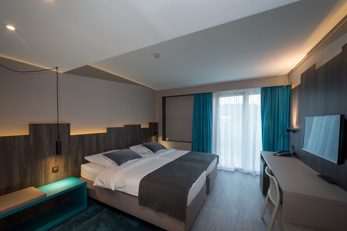 Hotel M