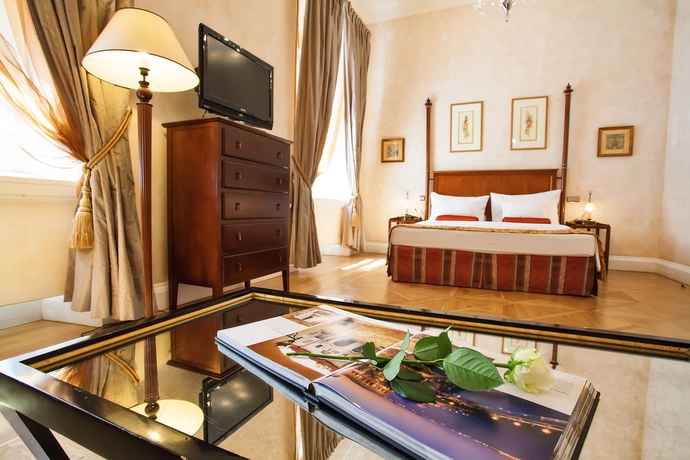 Hotel MAMAISON SUITE PACHTUV PALACE