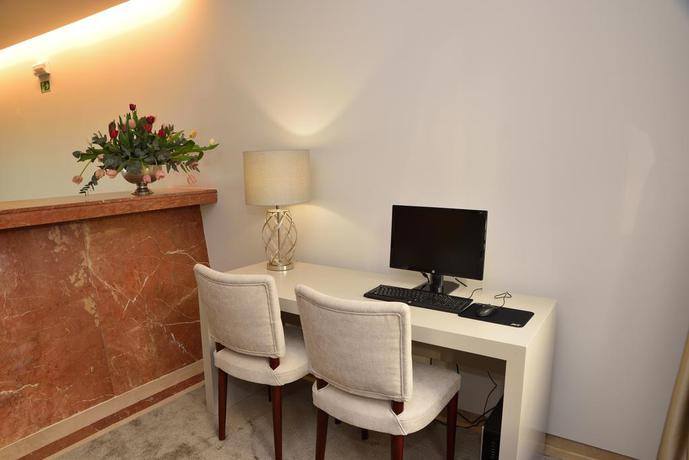Hotel MENFIS