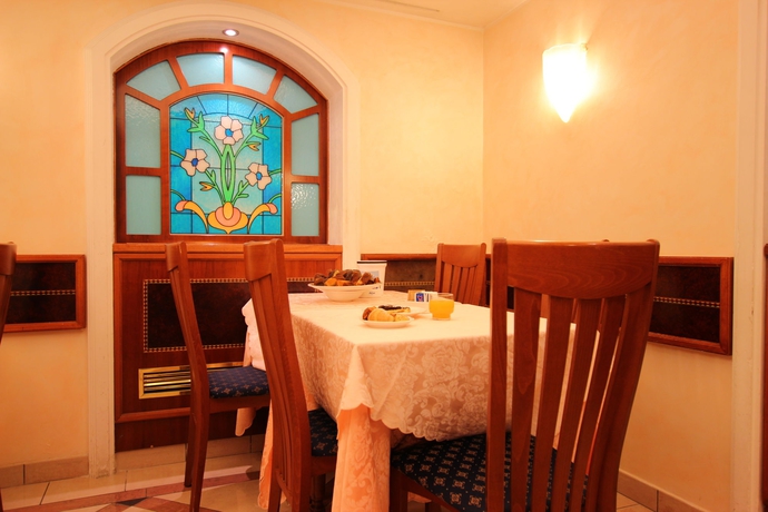 Hotel MONTEBIANCO MOKINBA