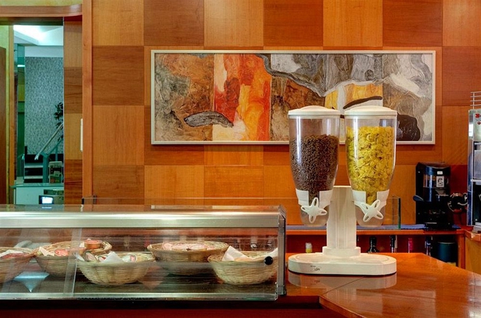 Hotel Madrid Torrejon Plaza (antes Don Sancho)