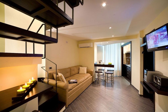Hotel Magi House