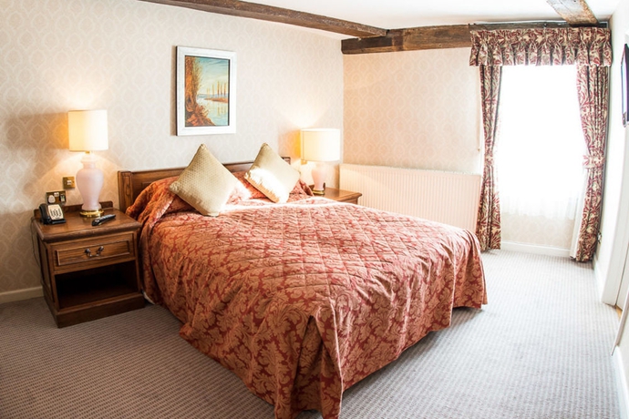 Hotel Maids Head