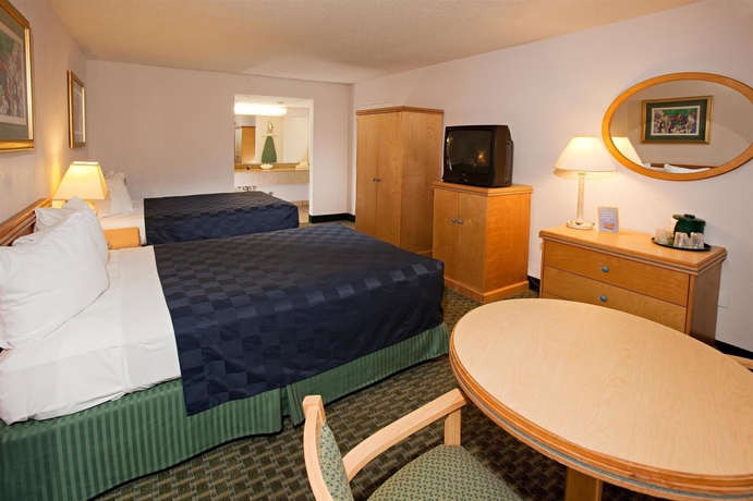 Hotel Maingate Lakeside Resort (antes Best Western)